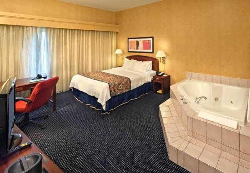 מלון Courtyard By Marriott נורוויץ' מראה חיצוני תמונה